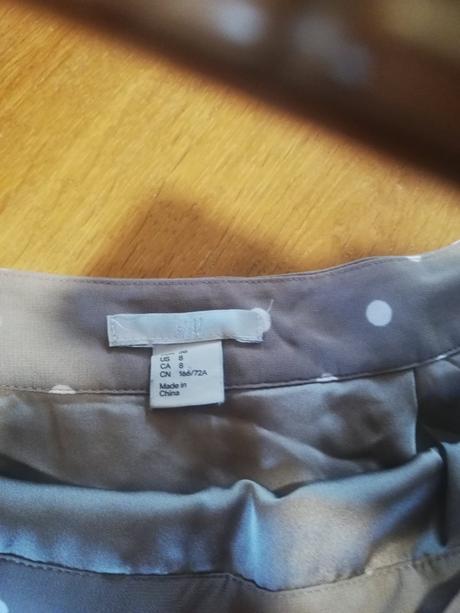 Bodkovana suknicka, h&m,38