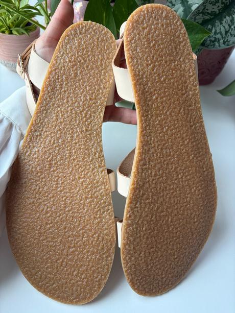 Shapen barefoot sandálky calla natural, veľkosť 41, 41