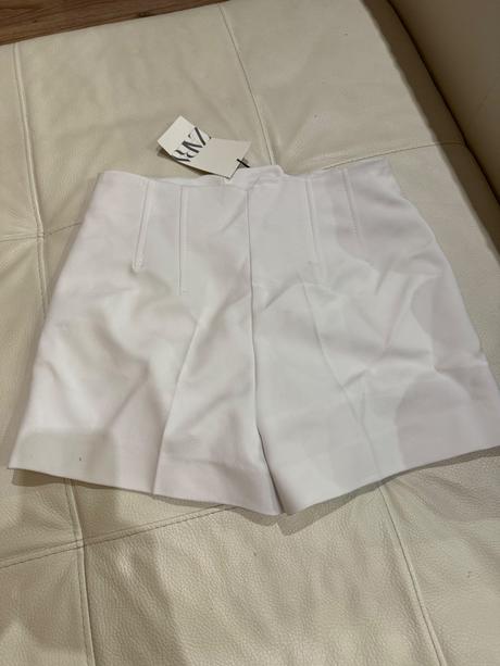 Biele bermudy, zara,s