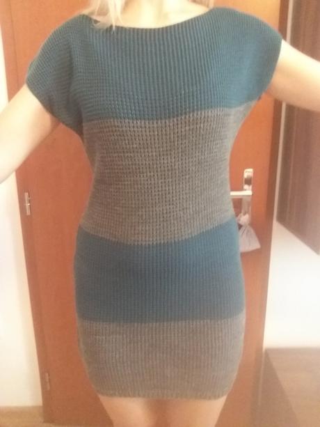 Predlzeny svetrik/saty, 40