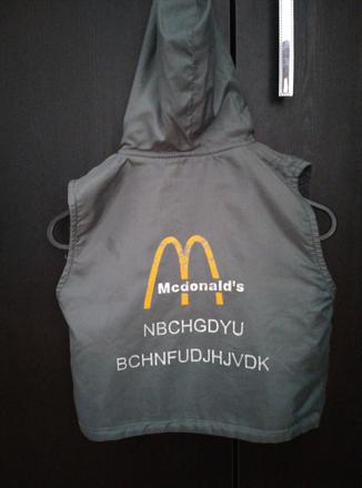 Obojstranná vesta mcdonalds, 92