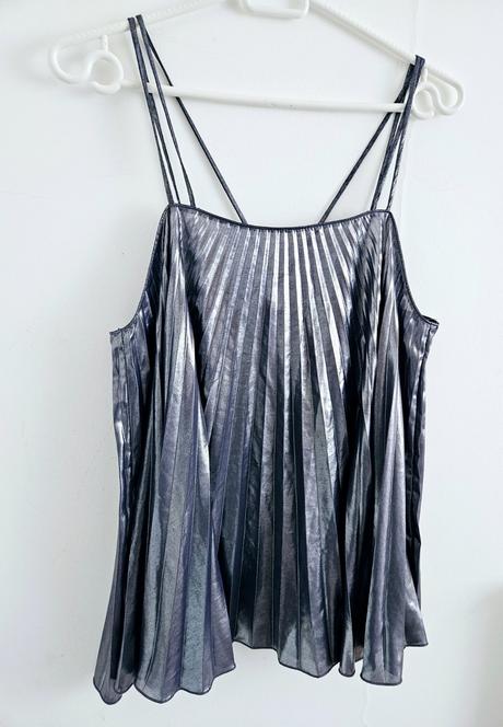 Krásna trblietavá blúzka, warehouse,m