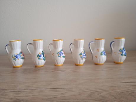 Džbánky z modranskej keramiky ( 6 ks),