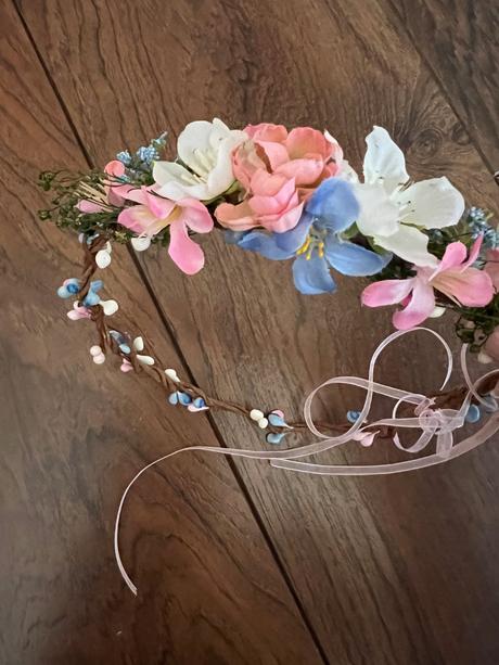 Venček ružovo-modrý,