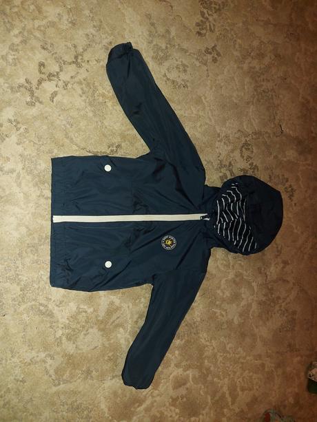 Sustiacka, reserved,104