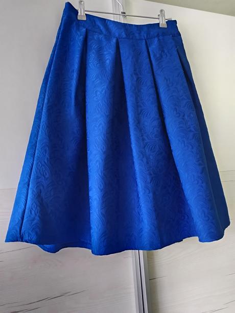 Modrá midi sukňa s kvetinovým vzorom, s