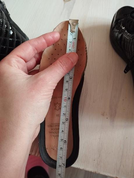 Prechodné topánky lakovky, geox,28