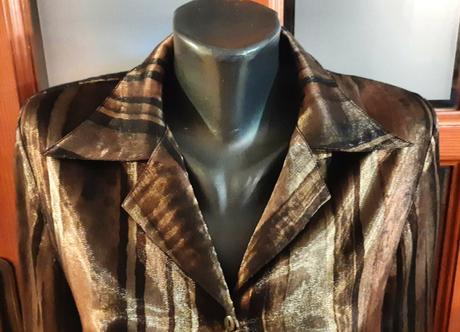 Predám dámsku blúzku monnari veľ.42, xl