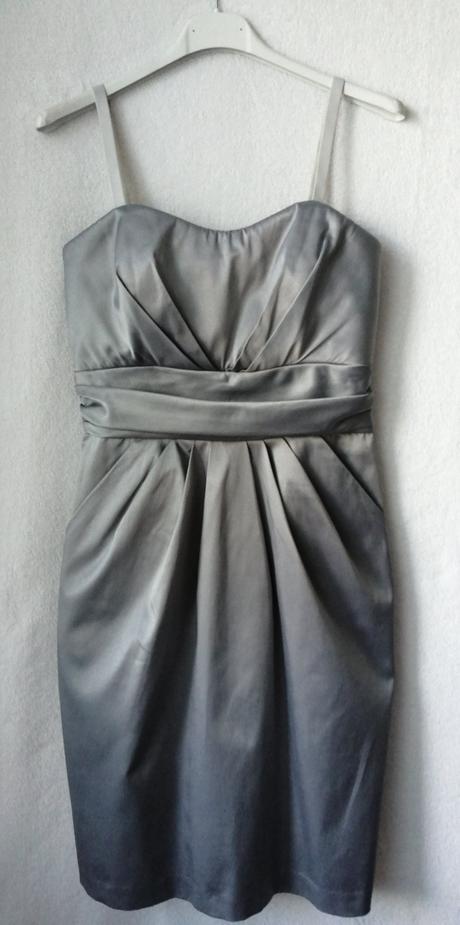 Pekné elegantné šaty, 36