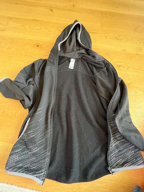 Detska dievcenska mikina, decathlon,146