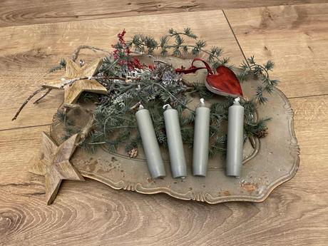 Sviečky svetlo zelené - 4 ks ( sada ),