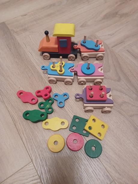 Drevený vláčik, 