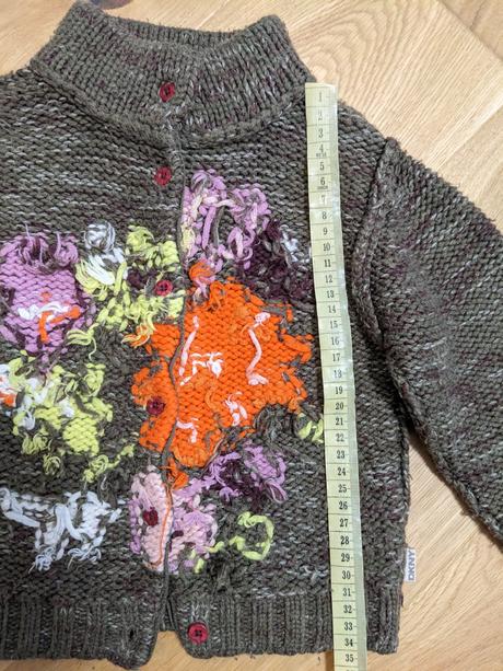 "vypletaný" sveter, dkny,104