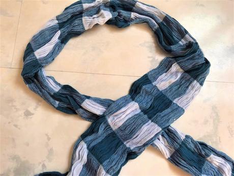 Šatka okolo krku, l