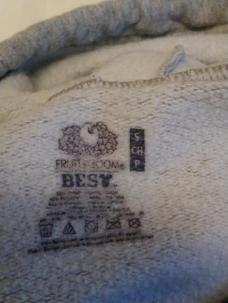 Sivá mikina klokanka s motívom vpredu a vzadu best, s