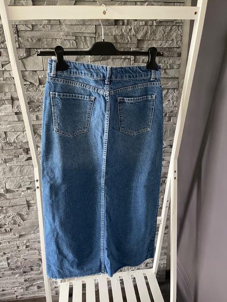 Bershka v.s, bershka,s