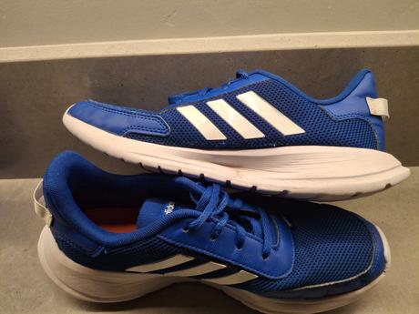 Adidas botasky velmi dobry stav, adidas,40
