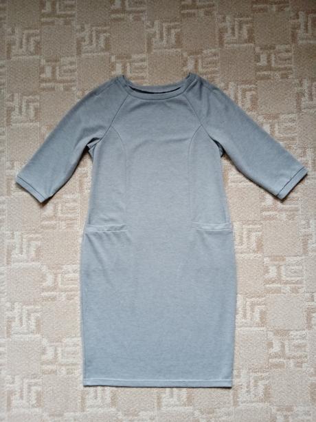 Šaty na jeseň / jar, 40