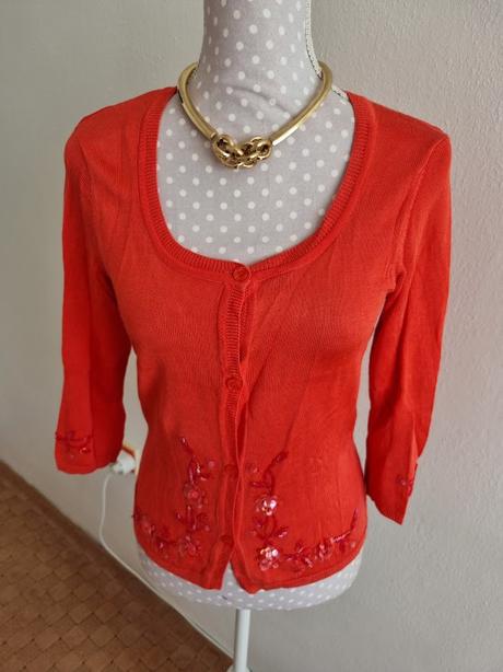 Luxusný lososový svetrík apart 36, s