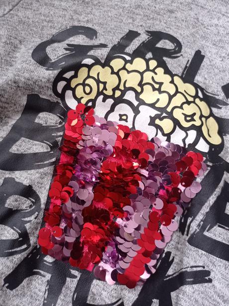 Mikina, chapter young,146