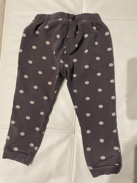 Detské tepláky, zara,98