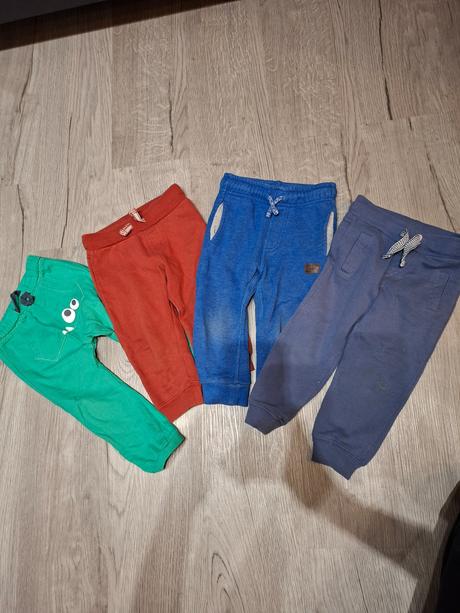 Tepláky 4 ks pre chlapca, 92