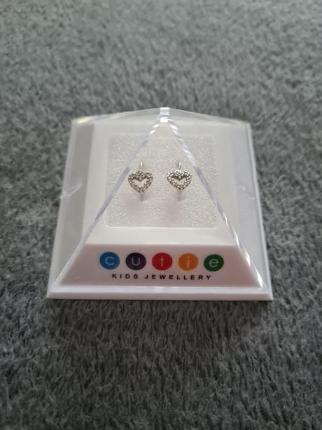 Cutie dievcenske nausnice pre novorodenca, 