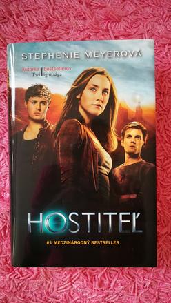 Hostiteľ,