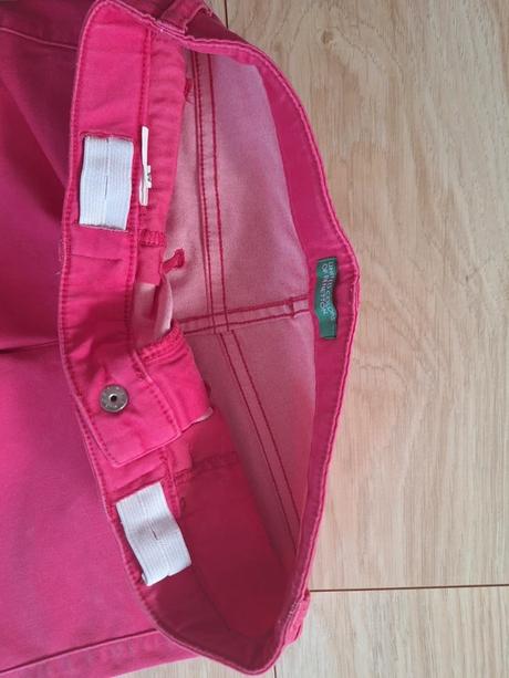 Šortky, benetton,128