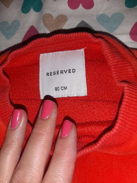 Mikinka, reserved,80