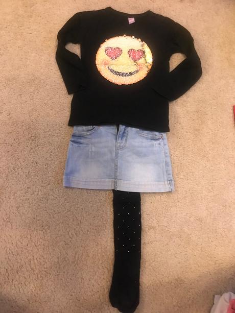 Obrovský balík krásneho značkového oblečenia, 104–116