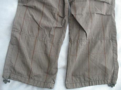 Nohavice sportove, 44