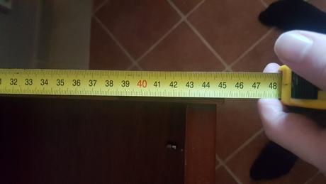 Kvalitný drevený stolík / ľavica, 