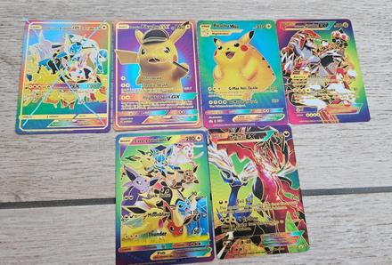Farebne pokemon karticky, 