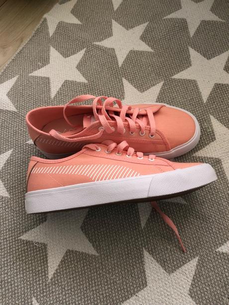 Plátenky puma, puma,37