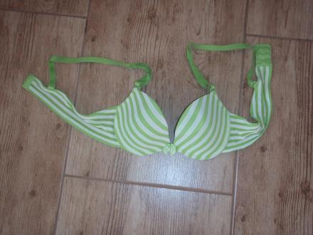 Pružkovaná podprsenka, 75b