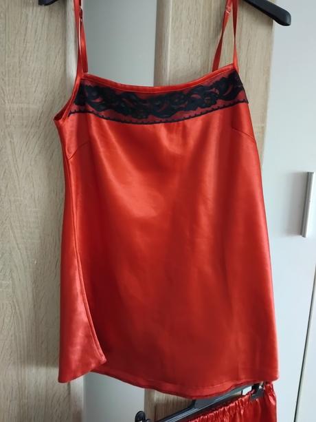 Saténový komplet, s