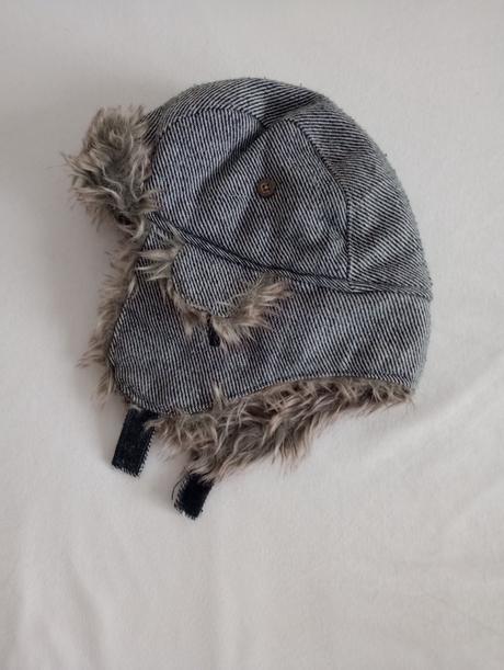 Čiapka next, next,52