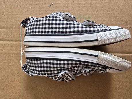 Plátenky, converse,25