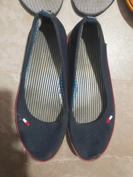 Rôzne značkové šľapky a topánky v 38/38, cena 5e, 39