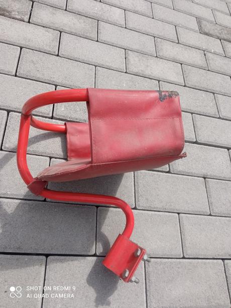 Retro čssr sedátko na bycikel, 