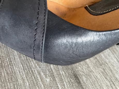 Pravé kožené čierne lodičky, 37