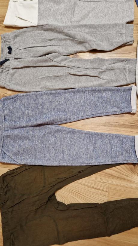 Tepláky - cena spolu, 116