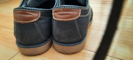 Spolocenske topanky, 40
