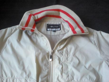 Prechodná vetrovka s pásmi, m