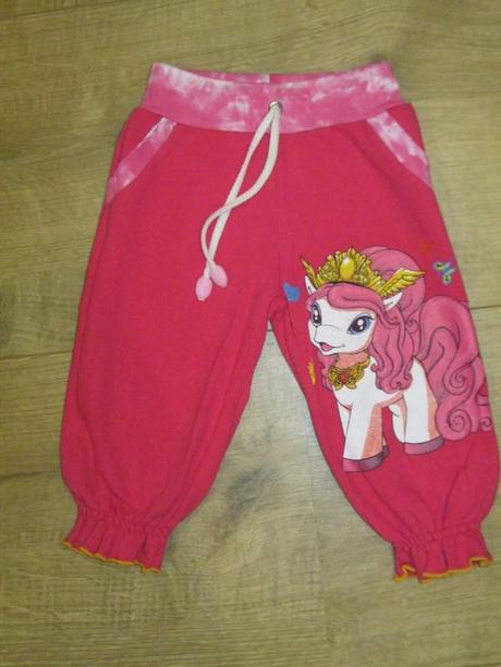 Pekné tepláčiky, 74