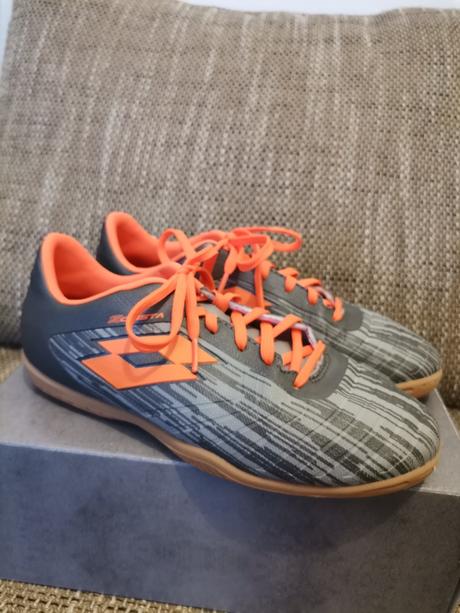 Chlapčenská obuv č. 36, lotto,36