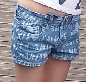 Písmenkové kraťasky, 128