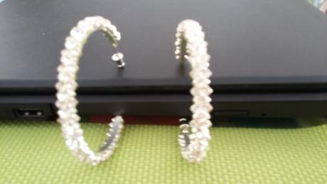 Krásne náušnice s kamienkami, 