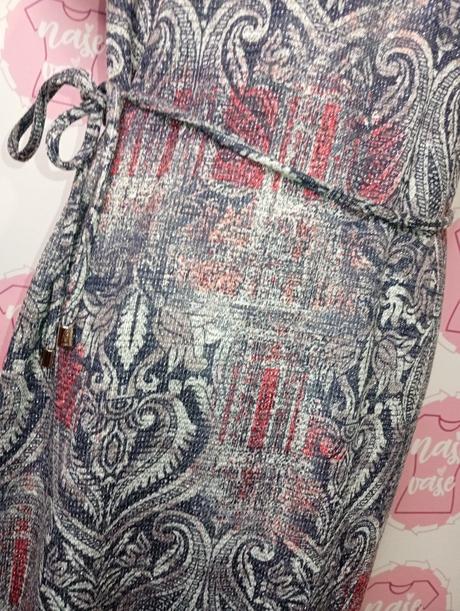 Krásne šaty s viazaním, 40